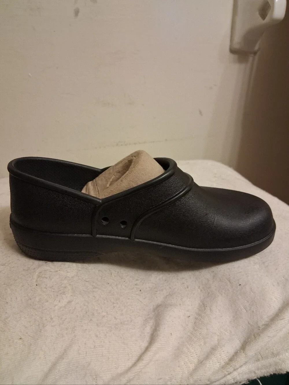 Womens CROCS Black Slip-On Clog Shoes Size 8 good for Nurses